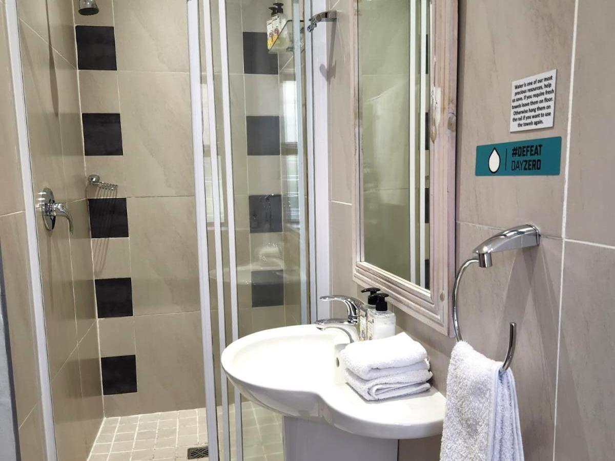 Eikelower Accommodation Стеленбош Стая снимка